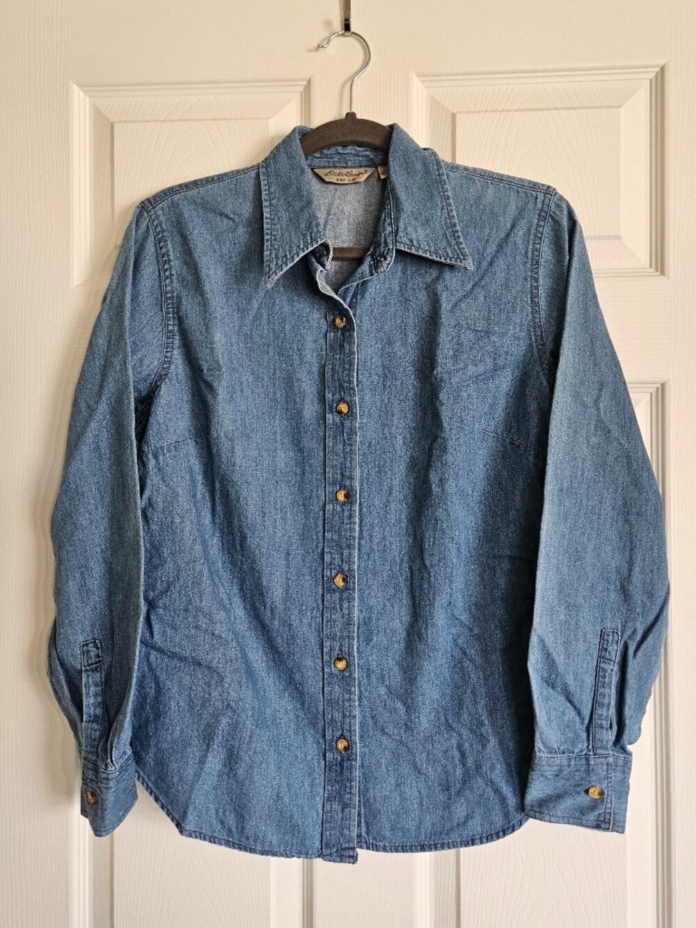 Eddie Bauer - Vintage Cotton Chambray Denim Button Shirt - Medium
